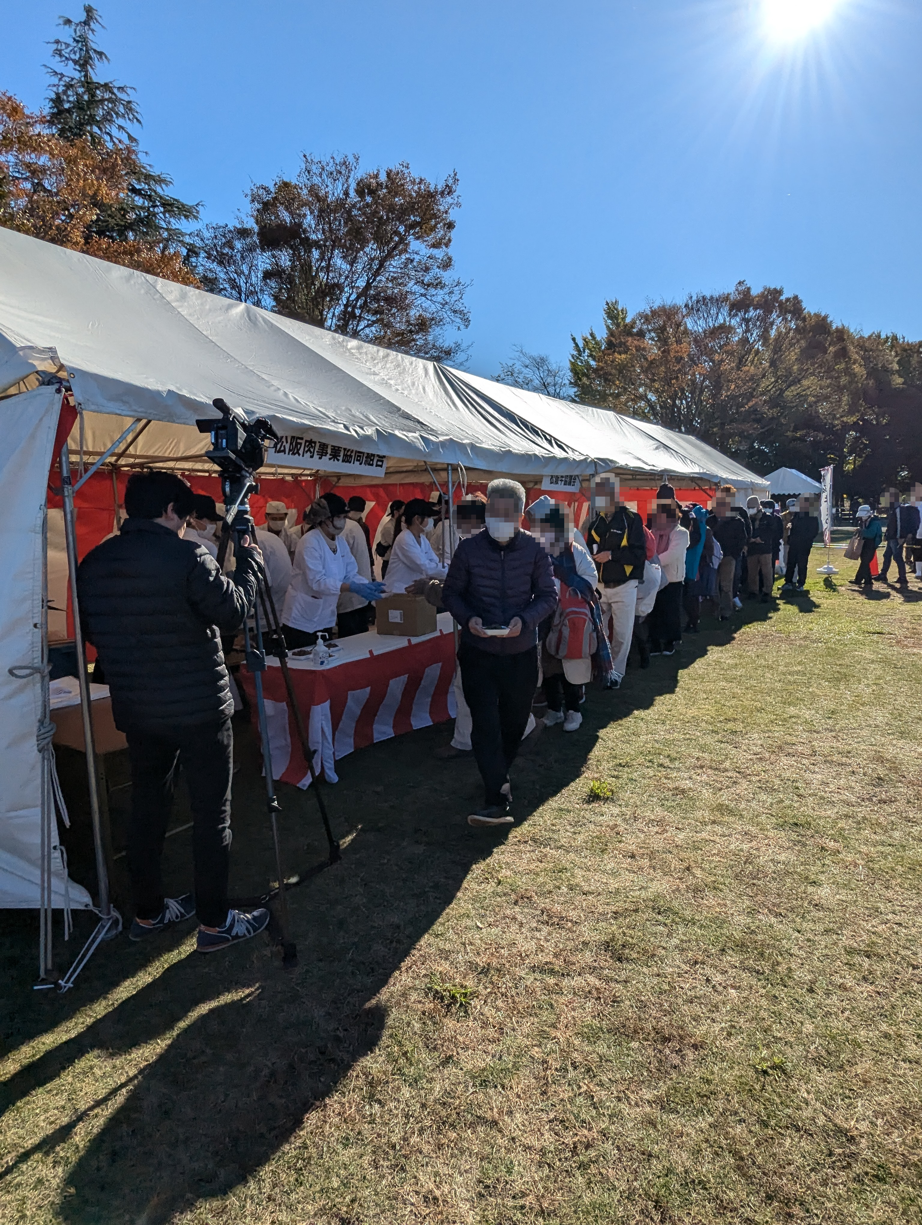 松阪牛まつり(第73回松阪肉牛共進会）の松阪肉を使用したすき焼きの振る舞い